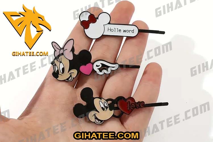 Disney hairpin