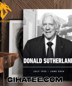 Donald Sutherland has passed away at 88 Poster Canvas